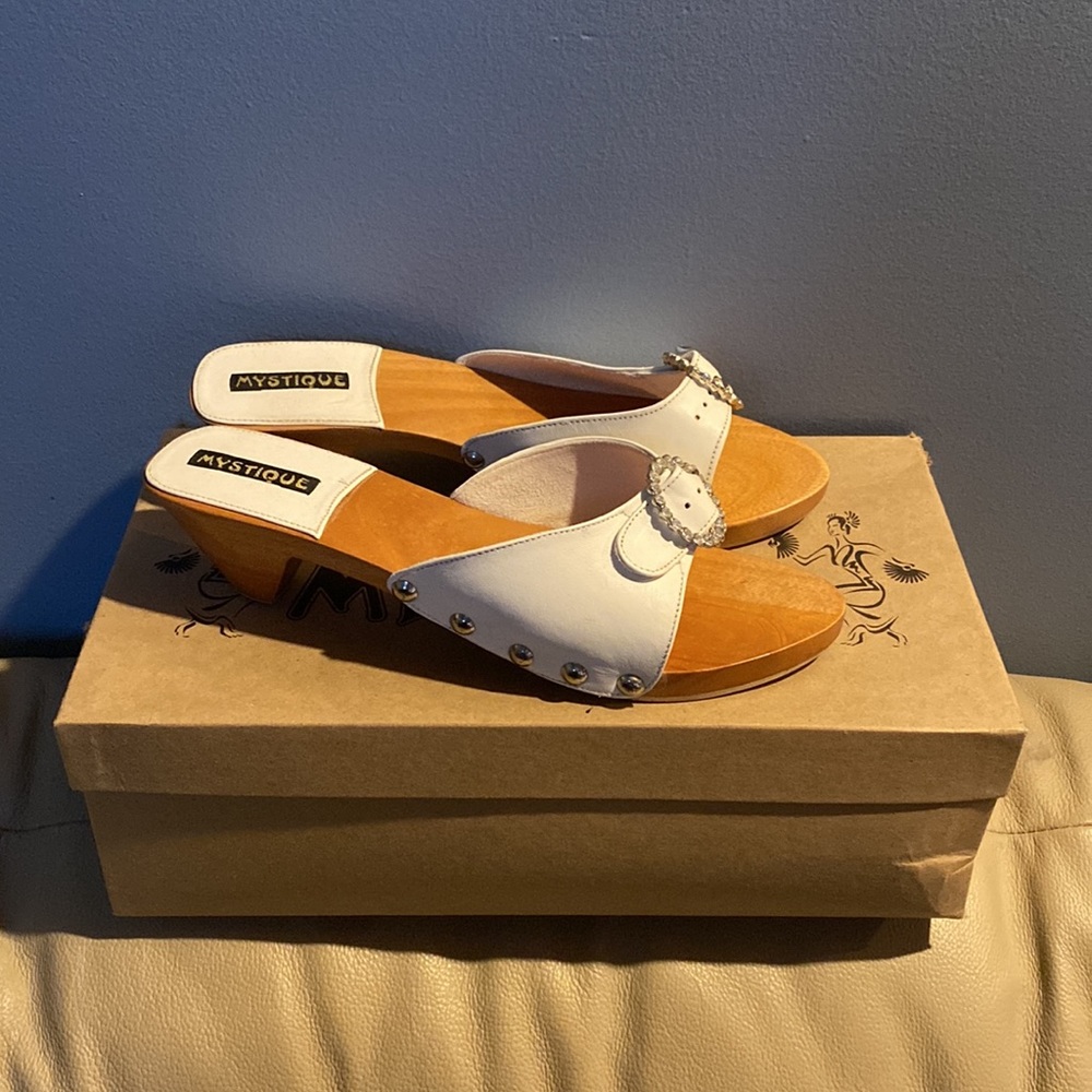 Leather buckle mystique slide in white size 8 new - Picture 10 of 10